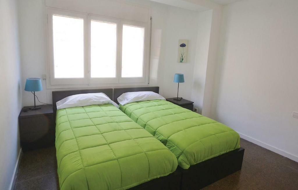 Apartamento Duplex en frente de la playa al lado de Barcelona Canyet de Mar Exterior foto